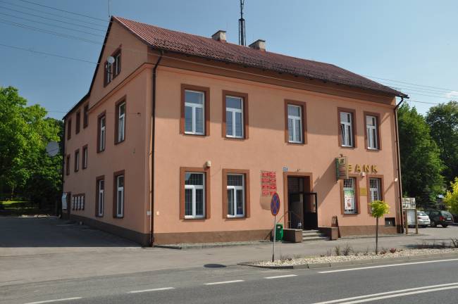 Centrum Babic - stary budynek Urzędu Gminy